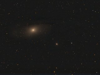 M31, M32 - Галактика Андромеда и ее спутник